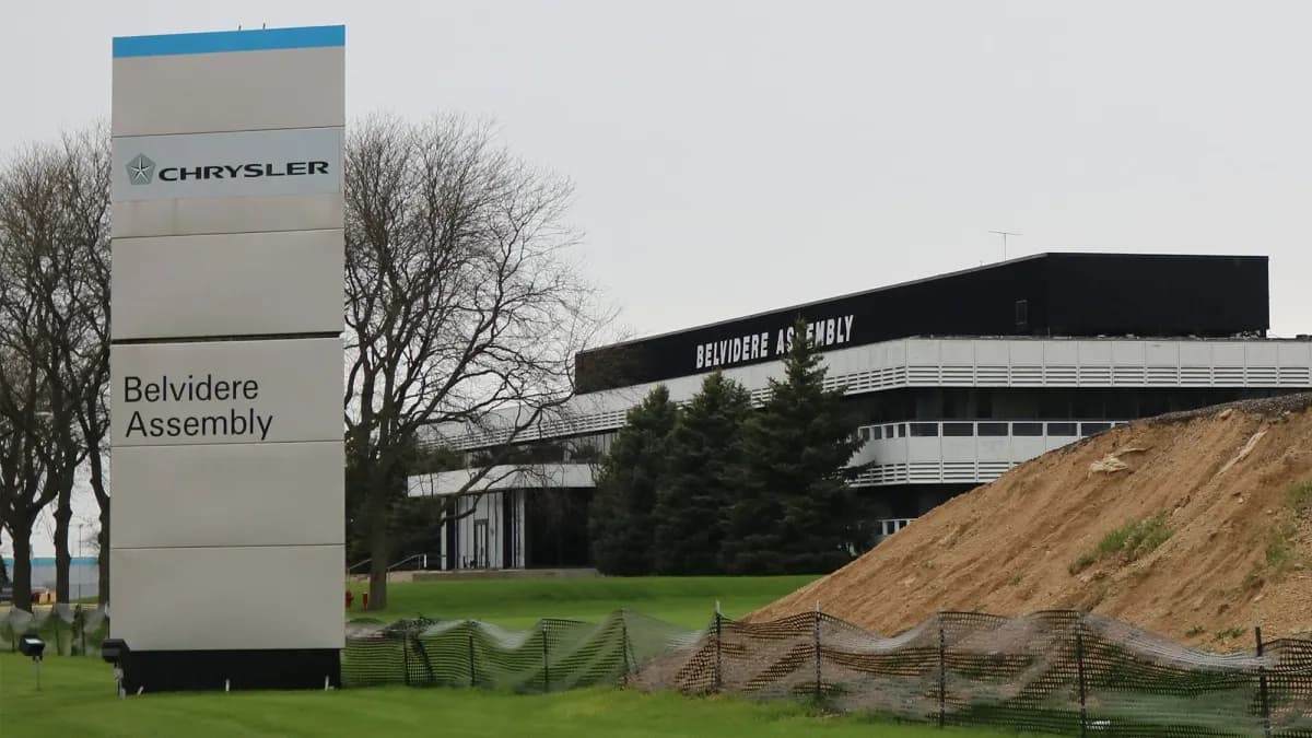 Fight back against the attack on jobs at Stellantis Belvidere Assembly! Mobilize support behind Stellantis workers!