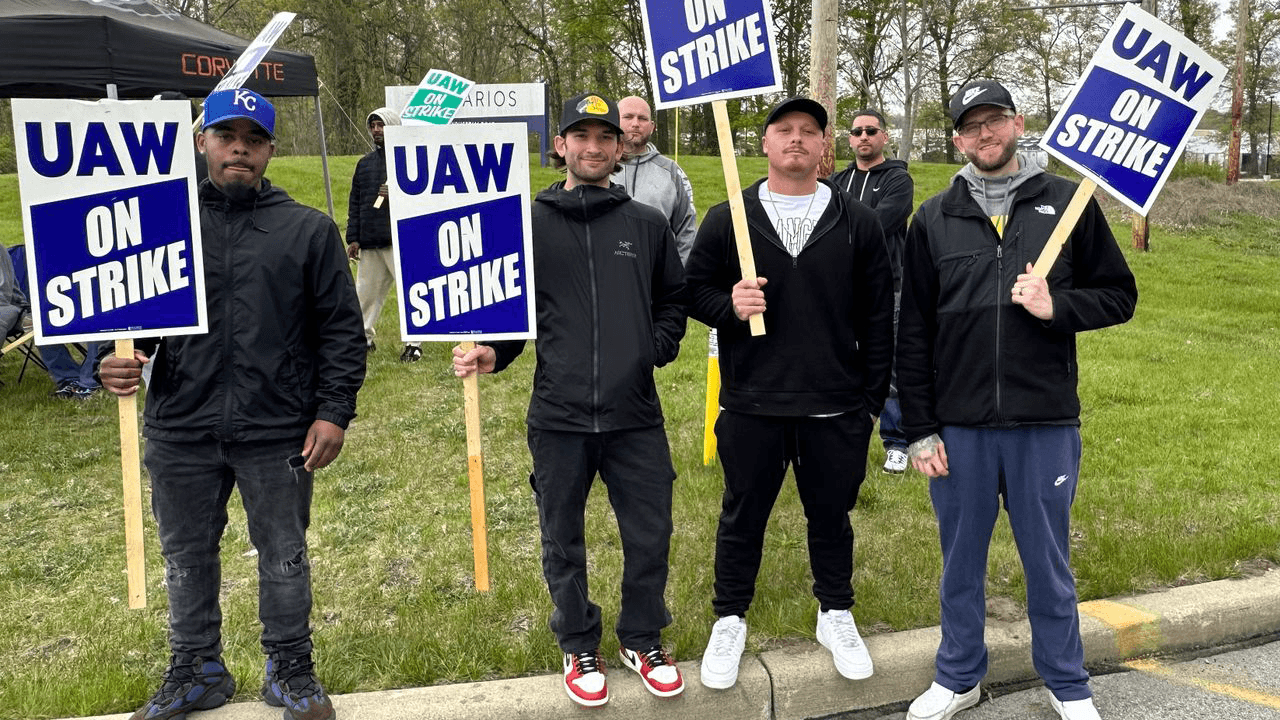 The Clarios workers have set a powerful example, but they cannot win this strike alone