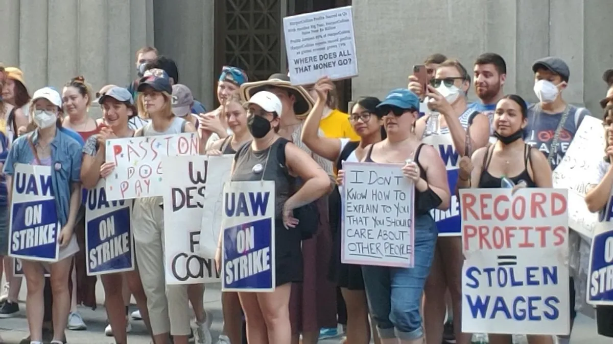 HarperCollins workers strike: "You are in an important fight that every member of the UAW should know about"